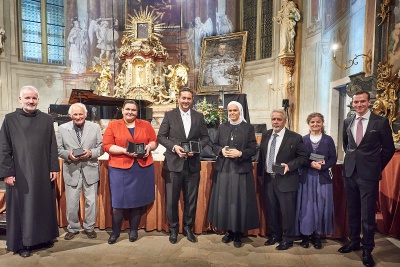 Animátorka seniorů Královéhradecké diecéze Bohuslava Nunvářová laureátkou ceny Celestýna Opitze