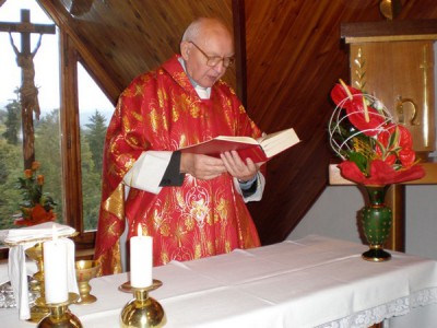 Duchovní obnova pro seniory a osamělé seniory s Mons. ThLic. Bohumilem Kolářem