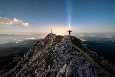 Nebojme se přijmout osobní kříž