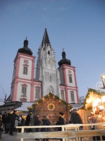 Zveme vás: Adventní zájezd do Mariazell, duchovní obnova s Jánem Majerníkem, koupání v termálech Laa an der Thaya a Mikulov