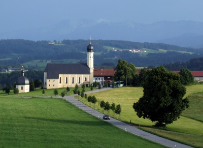 Poutní místo Wieskirche - klenot pod Alpami